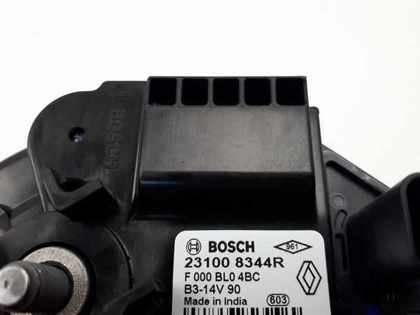 Alternátor Nový originál Dacia Logan 2 231008344R F000BL04BC Bosch