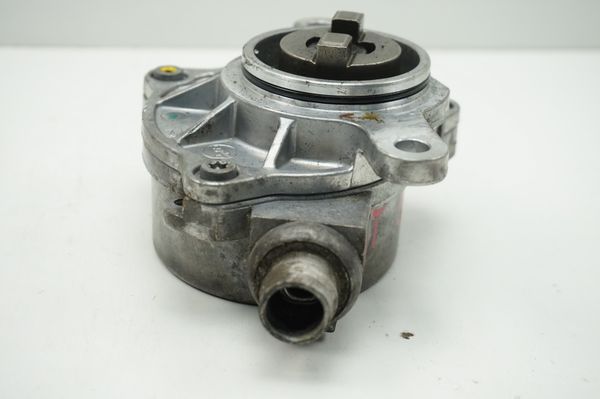 Pumpa Vacuum  2,2 2,5 DCI  8200640105 Renault Master 2