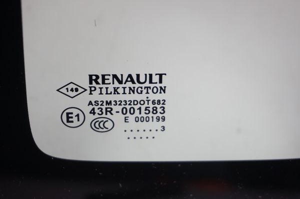 Zadní Okno Levý Zadek Renault Captur 833075300R 2013