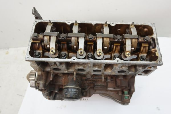 Motor Benzínový K7J700 K7JA700 1.4 8v Renault Kangoo