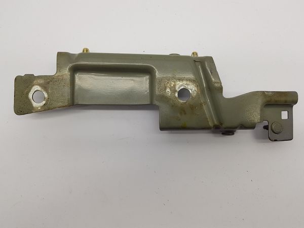 Příslušenství, držák Pravý Captur 641349131R 631227839R TEKNG Renault