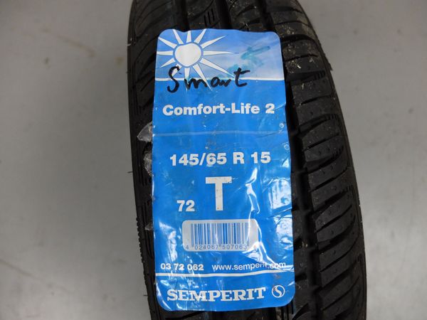 Letní pneumatika  R15 145/65 72T Semperit ComfotrLife2
