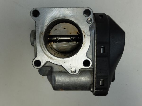 Škrticí Klapka  036133062B 408238321003 VW Seat Skoda Audi