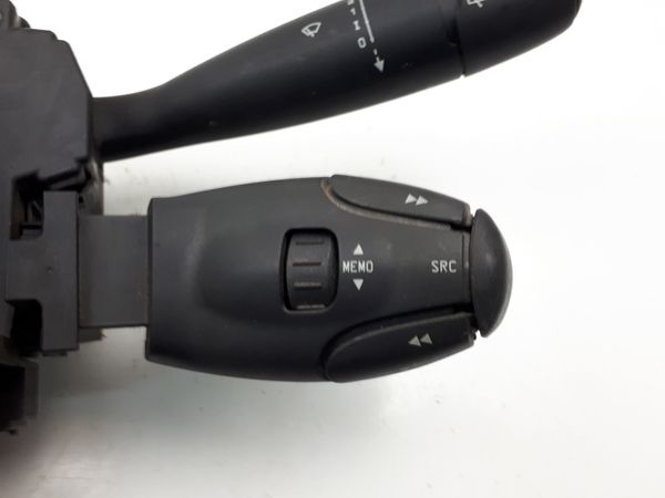 Přepínač Světel Peugeot 307 96574711XT 6242G1 COM2000 Delphi
