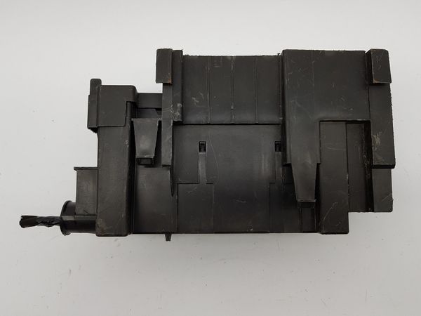 Pojistková Skříň Clio 3 403888437R 1,2 16V D4F Renault 5927