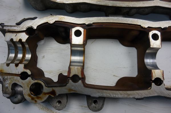 Hlava Válce 9656249480 0200FZ 1.4 16v KFU Peugeot Citroen