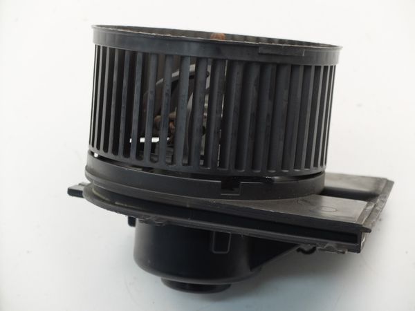 Ventilátor Dmýchadlo 1J1819021B F657877G VW Audi Seat Skoda