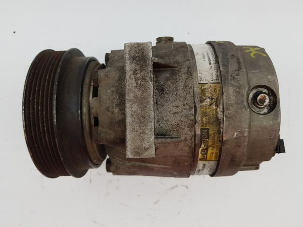 Kompresor Klimatizace Renault Scenic I 7700103536 1135289 5289 Delphi
