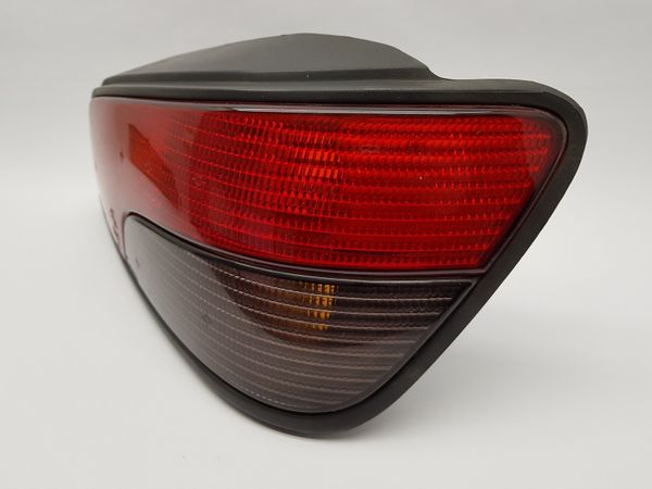 Světla Pravý Zadek Peugeot 306 635256 AXO