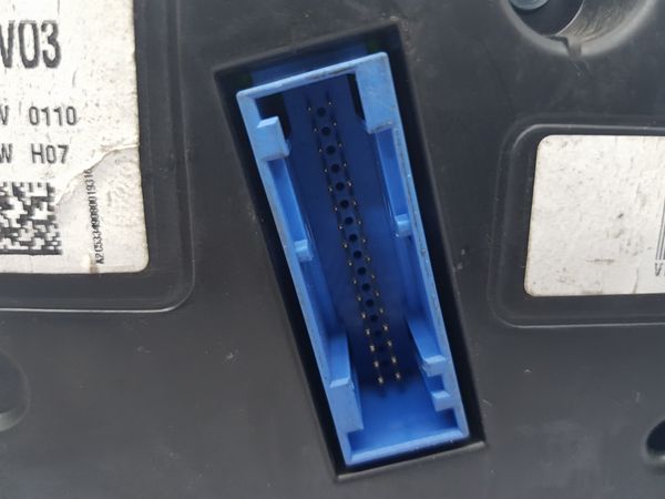 Otáčkoměr Seat Ibiza 6J0920801A 18825