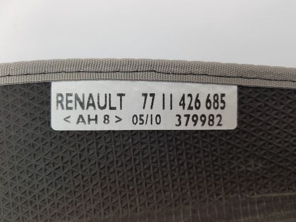 Koberec Car Mats Renault Clio 3 7711426685