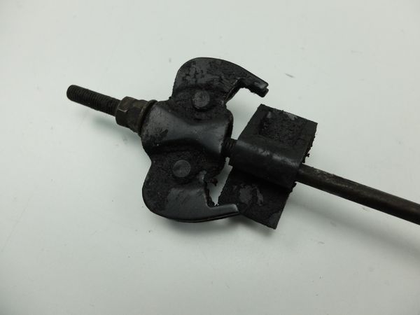 Páka Parkovací Brzdy  Clio 1 7700832914 Renault 12056