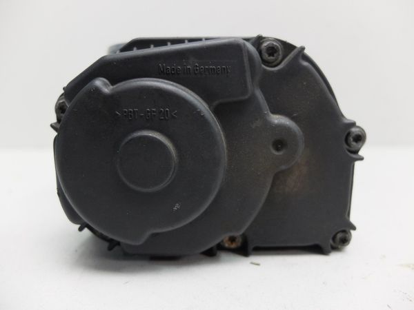 Škrticí Klapka  036133064E 408237111011 VW Seat