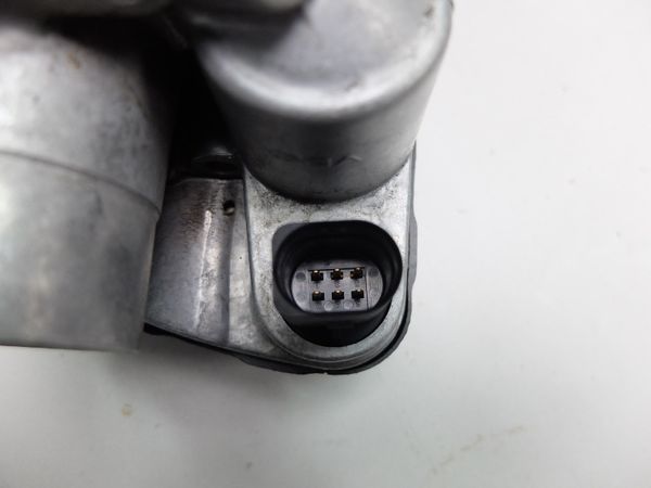 Škrticí Klapka  036133062B 408238321003 VW Seat Skoda Audi