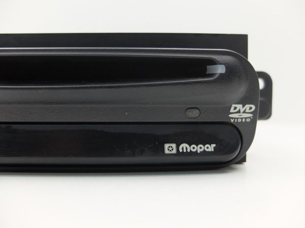 Rádio Cd DVD Chrysler Voyager 05080687AA Mopar 1129