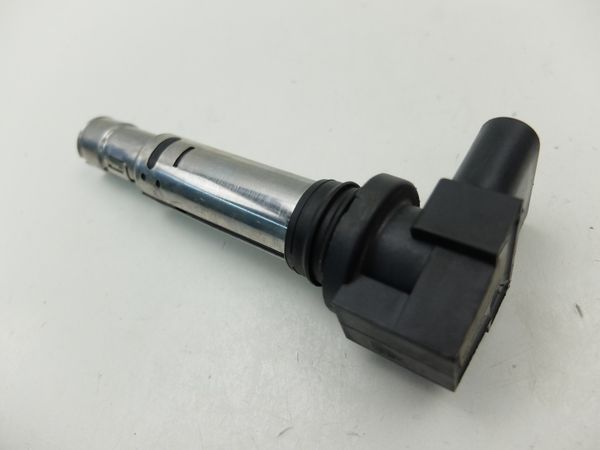 Zapalovací Cívka 0986221023 Bosch VW Audi Seat Skoda