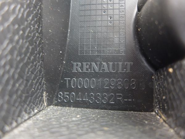 Upevnění Nárazníku Pravý Zadek Clio 4 Grandtour 850443332R Renault 0km
