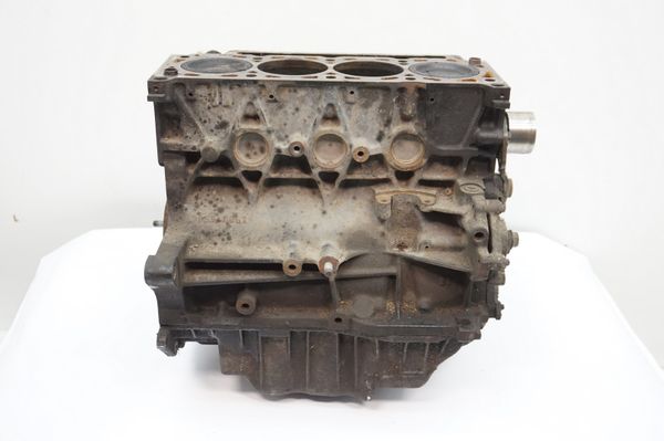Blok Motoru  F3PB674 F3P674 Renault Laguna 1.8 8v 