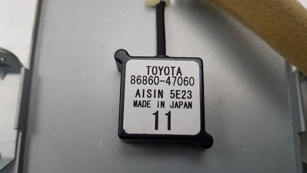 Anténa GPS Navi Toyota Prius 2 86860-47060