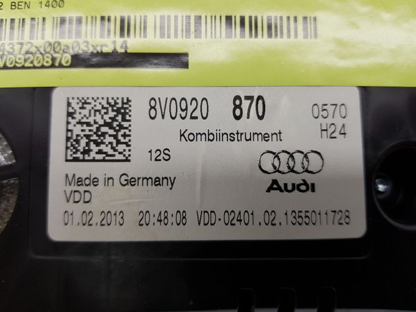 Otáčkoměr Audi A3 8V0920870 A2C53440858 VDO
