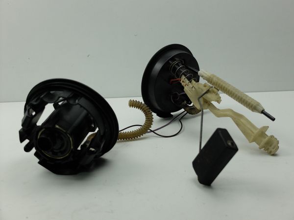 Palivové Čerpadlo  BMW 5 E39 1182954 Geber Diesel